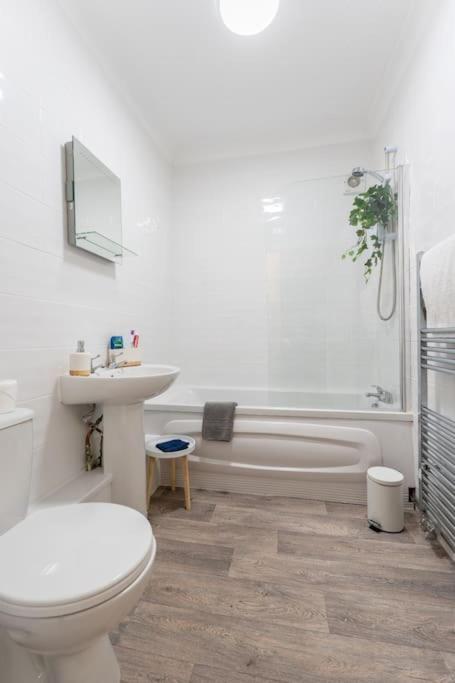 Evergreen Lodge-Wyndale-4Br Wparking Bham Nec Birmingham Buitenkant foto